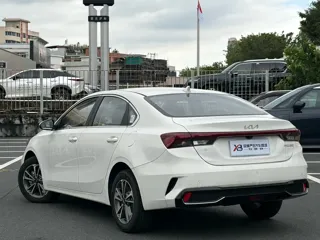 Kia K3 2025 купить из Китая, цена 1 714 000 ₽ — Suifenhe Auto