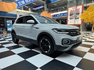 Volkswagen Tacqua 2023 купить из Китая, цена 1 797 000 ₽ — Suifenhe Auto