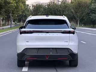 ARCFOX T 2025 купить из Китая, цена 3 160 000 ₽ — Suifenhe Auto