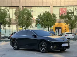 Changan Qiyuan A07 2024 купить из Китая, цена 3 132 000 ₽ — Suifenhe Auto