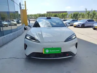 BYD 07 DM-i 2025 купить из Китая, цена 4 350 000 ₽ — Suifenhe Auto