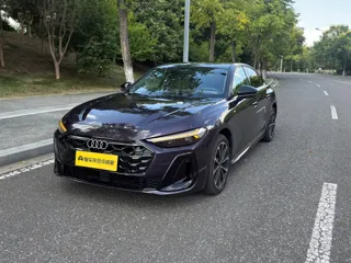 Audi A5L 2026 купить из Китая, цена 5 650 000 ₽ — Suifenhe Auto