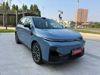 Leapmotor B10 2025 купить из Китая, цена 3 023 000 ₽ — Suifenhe Auto