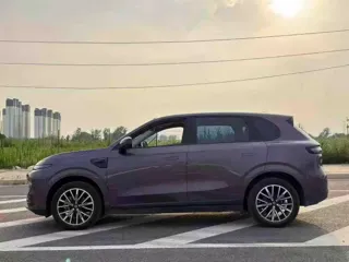 Leapmotor B10 2025 купить из Китая, цена 2 833 000 ₽ — Suifenhe Auto