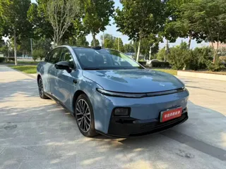 Leapmotor B01 2025 купить из Китая, цена 3 005 000 ₽ — Suifenhe Auto