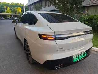 Leapmotor B01 2025 купить из Китая, цена 1 550 000 ₽ — Suifenhe Auto