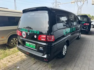 Dongfeng Fengxing Lingzhi NEV 2021 купить из Китая, цена 1 254 000 ₽ — Suifenhe Auto