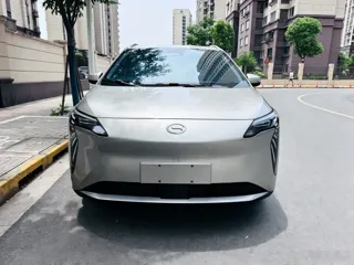 Aion Y 2023 купить из Китая, цена 3 061 000 ₽ — Suifenhe Auto
