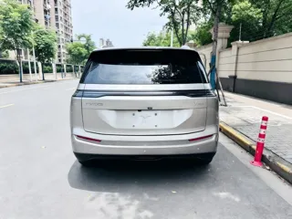 Aion Y 2023 купить из Китая, цена 3 061 000 ₽ — Suifenhe Auto