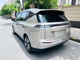 Aion Y 2023 купить из Китая, цена 3 061 000 ₽ — Suifenhe Auto