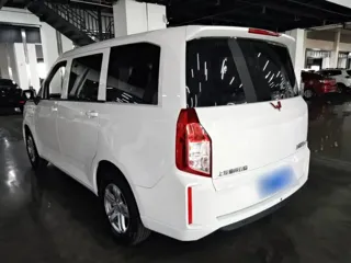 Wuling Hongguang PLUS 2021 купить из Китая, цена 1 271 000 ₽ — Suifenhe Auto