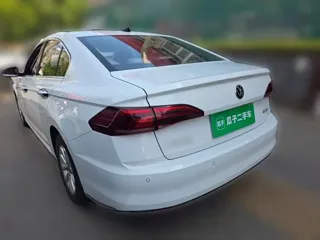 Volkswagen Bora 2021 купить из Китая, цена 1 281 000 ₽ — Suifenhe Auto