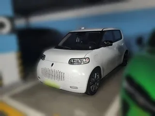 ORA White Cat 2021