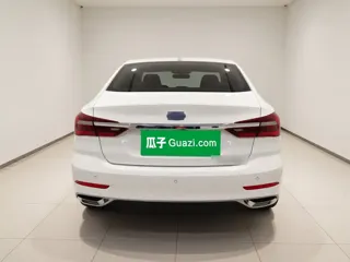 Ford Escort 2022 купить из Китая, цена 1 094 000 ₽ — Suifenhe Auto