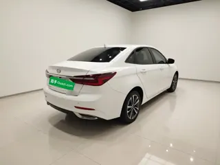 Ford Escort 2022 купить из Китая, цена 1 094 000 ₽ — Suifenhe Auto