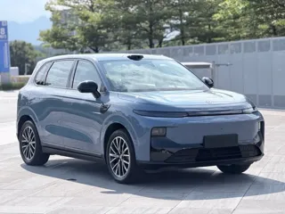 Leapmotor B10 2025 купить из Китая, цена 2 833 000 ₽ — Suifenhe Auto