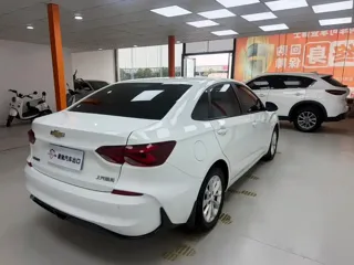 Chevrolet Monza 2023 купить из Китая, цена 1 213 000 ₽ — Suifenhe Auto