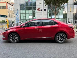Toyota Corolla 2019 купить из Китая, цена 1 328 000 ₽ — Suifenhe Auto