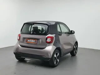 smart fortwo 2018 купить из Китая, цена 1 234 000 ₽ — Suifenhe Auto