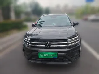 Volkswagen Tharu 2023 купить из Китая, цена 1 864 000 ₽ — Suifenhe Auto