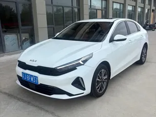 Kia K3 2023 купить из Китая, цена 1 568 000 ₽ — Suifenhe Auto
