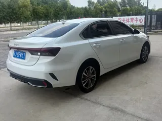 Kia K3 2023 купить из Китая, цена 1 568 000 ₽ — Suifenhe Auto
