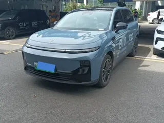 Leapmotor B10 2025 купить из Китая, цена 2 987 000 ₽ — Suifenhe Auto