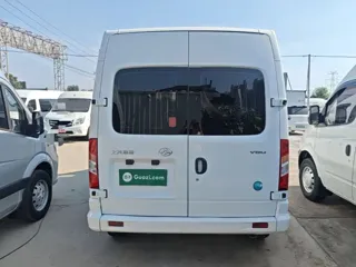 Maxus V80 2023 купить из Китая, цена 1 851 000 ₽ — Suifenhe Auto