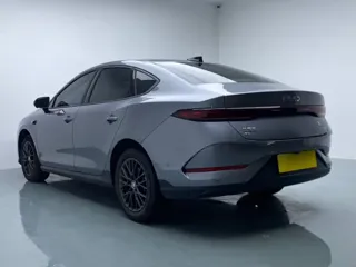 BYD Qin PLUS 2025 купить из Китая, цена 1 891 000 ₽ — Suifenhe Auto
