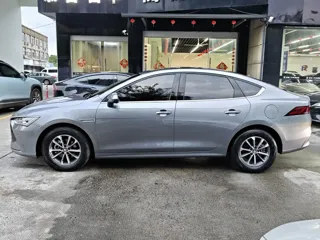 BYD Qin PLUS 2024 купить из Китая, цена 2 466 000 ₽ — Suifenhe Auto