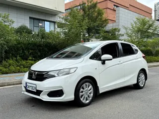 Honda Fit 2018 купить из Китая, цена 1 227 000 ₽ — Suifenhe Auto