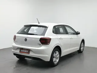 Volkswagen Polo 2020 купить из Китая, цена 1 357 000 ₽ — Suifenhe Auto