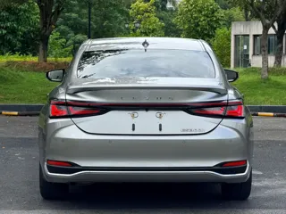 Lexus ES 2025 купить из Китая, цена 7 942 000 ₽ — Suifenhe Auto