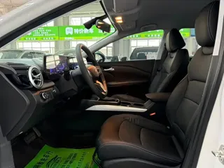 Chevrolet Monza 2023 купить из Китая, цена 1 189 000 ₽ — Suifenhe Auto