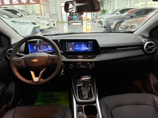Chevrolet Monza 2023 купить из Китая, цена 1 189 000 ₽ — Suifenhe Auto