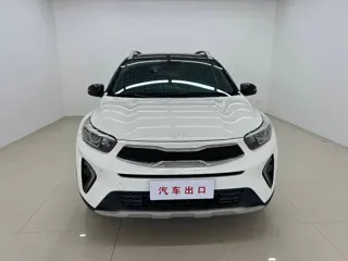 Kia Stonic 2023 купить из Китая, цена 1 415 000 ₽ — Suifenhe Auto