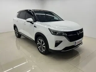 Wuling Xingchen 2022 купить из Китая, цена 1 207 000 ₽ — Suifenhe Auto