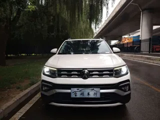 Volkswagen T-Cross 2020 купить из Китая, цена 1 513 000 ₽ — Suifenhe Auto