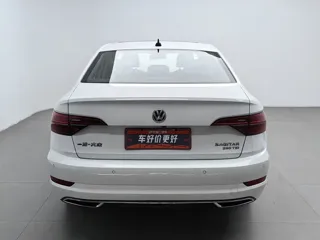 Volkswagen Sagitar 2022 купить из Китая, цена 1 315 000 ₽ — Suifenhe Auto
