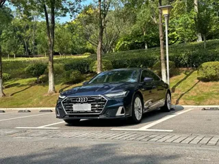 Audi A7L 2024 купить из Китая, цена 5 017 000 ₽ — Suifenhe Auto