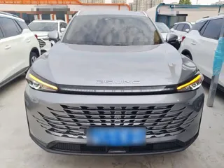 BAIC X7 2025 купить из Китая, цена 2 624 000 ₽ — Suifenhe Auto