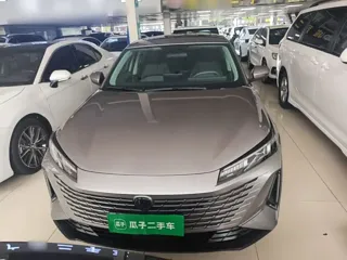 Changan Yida 2024 купить из Китая, цена 2 432 000 ₽ — Suifenhe Auto