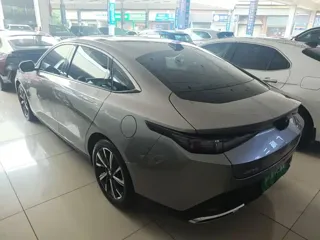 Changan Yida 2024 купить из Китая, цена 2 432 000 ₽ — Suifenhe Auto