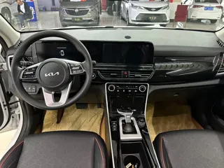 Kia Seltos 2023 купить из Китая, цена 2 455 000 ₽ — Suifenhe Auto
