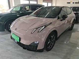 Lynk & Co Z20 2025