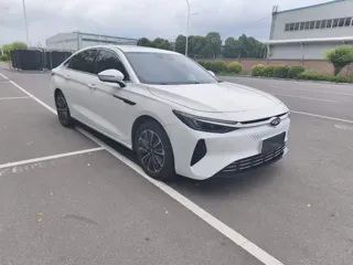 Chery Fengyun A8 2024 купить из Китая, цена 2 591 000 ₽ — Suifenhe Auto