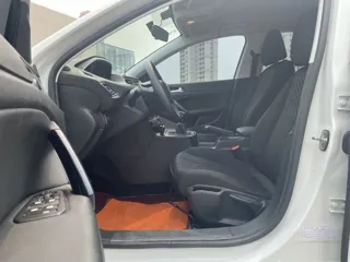 Peugeot 308 2018 купить из Китая, цена 1 129 000 ₽ — Suifenhe Auto