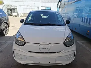 Roewe CLEVER 2023 купить из Китая, цена 947 000 ₽ — Suifenhe Auto