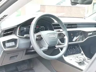 Audi A7L 2024 купить из Китая, цена 5 803 000 ₽ — Suifenhe Auto