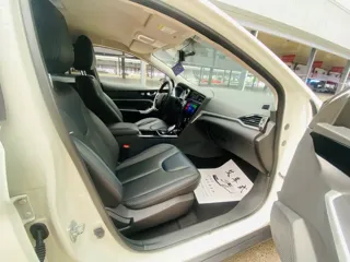 Venucia D60EV 2021 купить из Китая, цена 1 112 000 ₽ — Suifenhe Auto